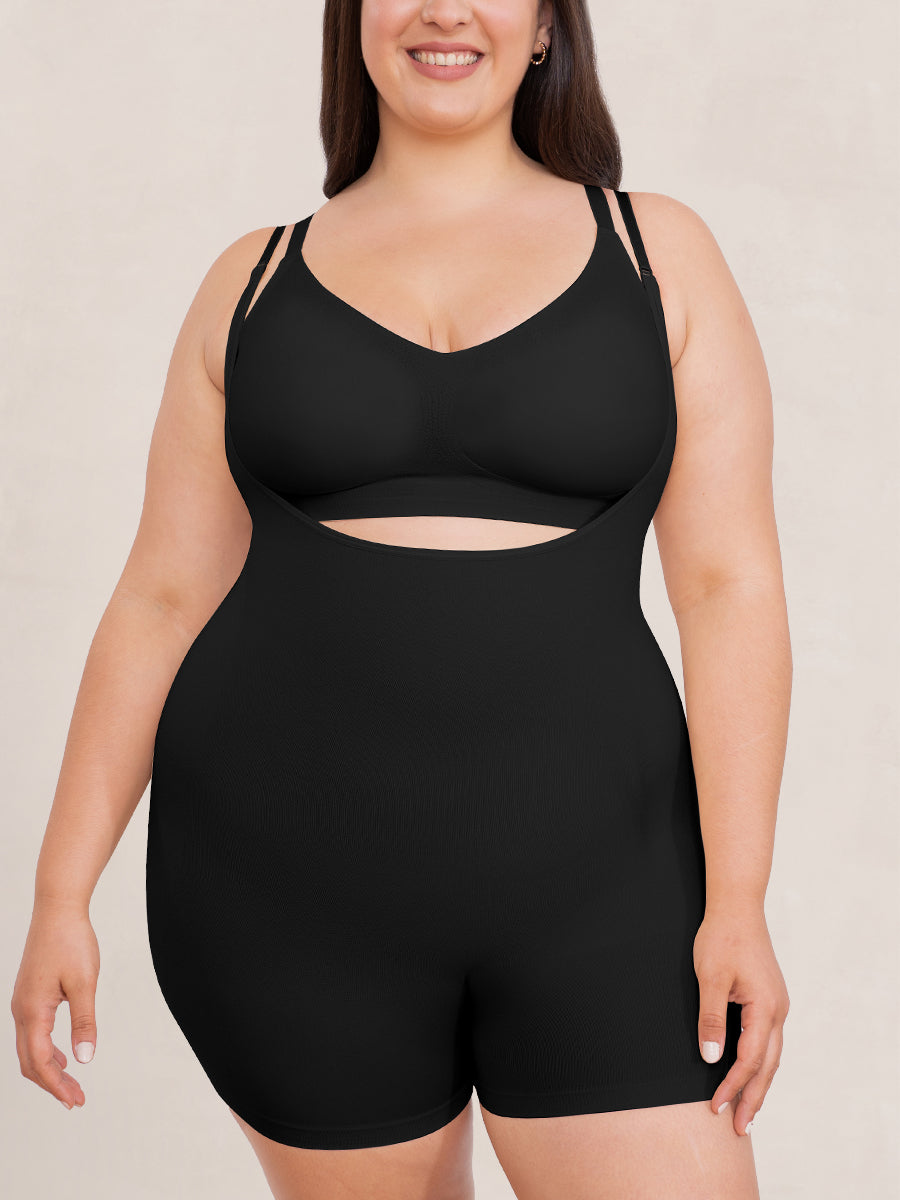 Body Moldeador Glow Essentials™ con Short y Escote Abierto